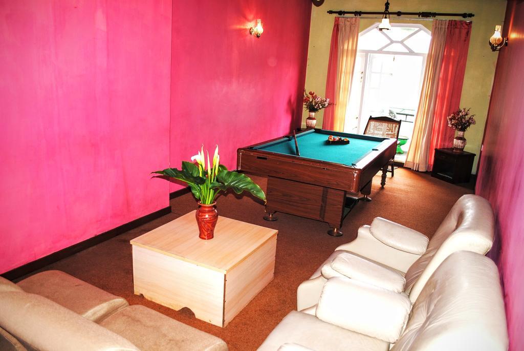 Binota Hotel Nuwara Eliya Extérieur photo