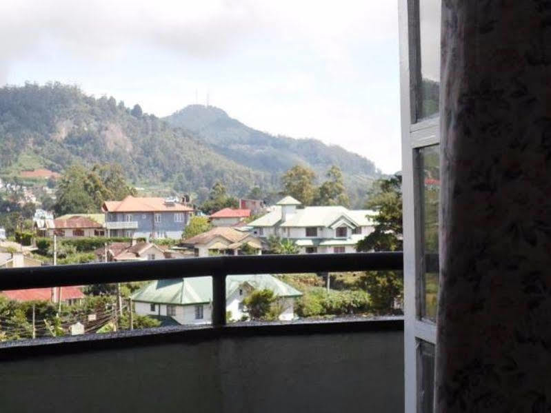 Binota Hotel Nuwara Eliya Extérieur photo