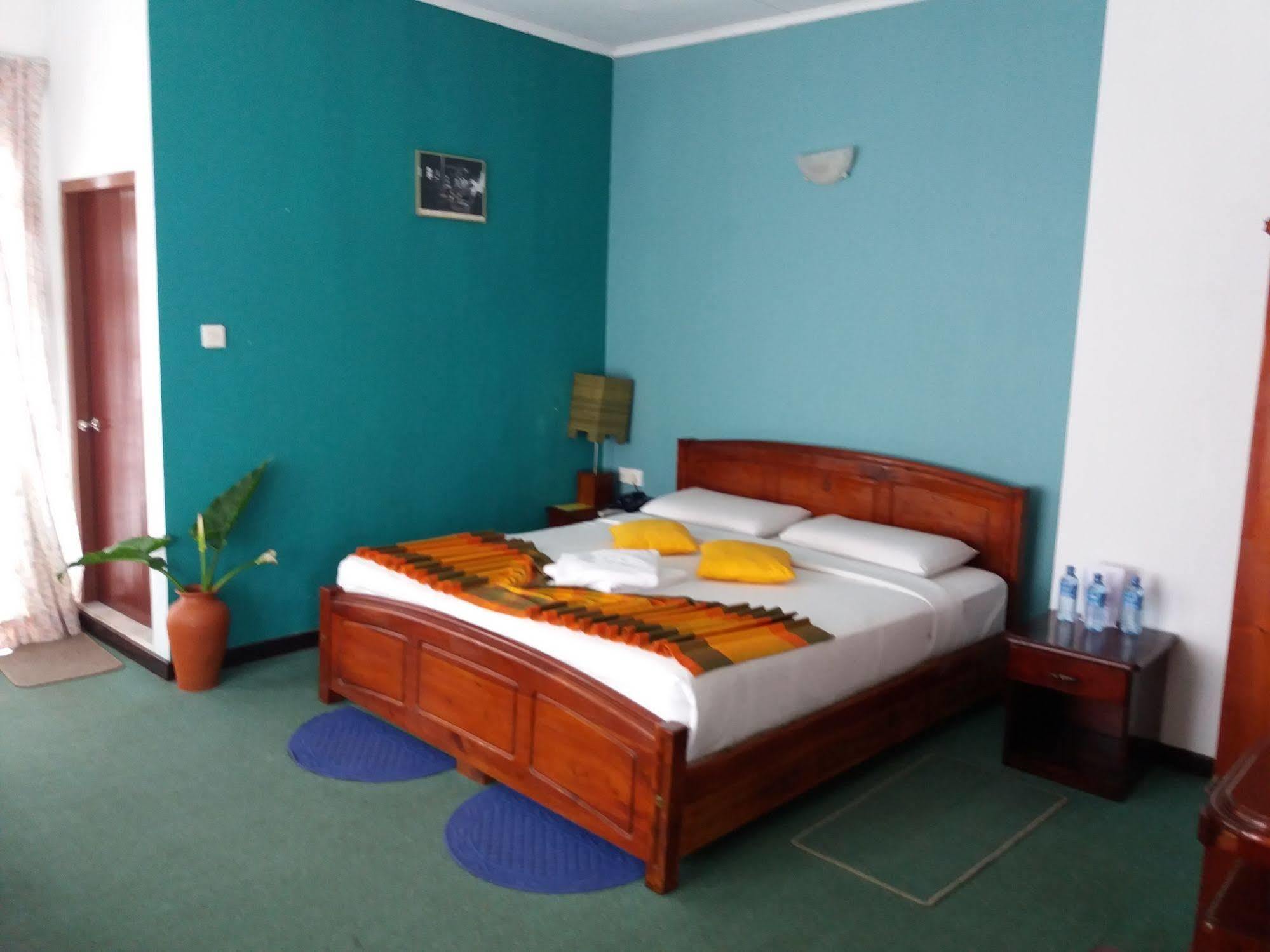 Binota Hotel Nuwara Eliya Extérieur photo