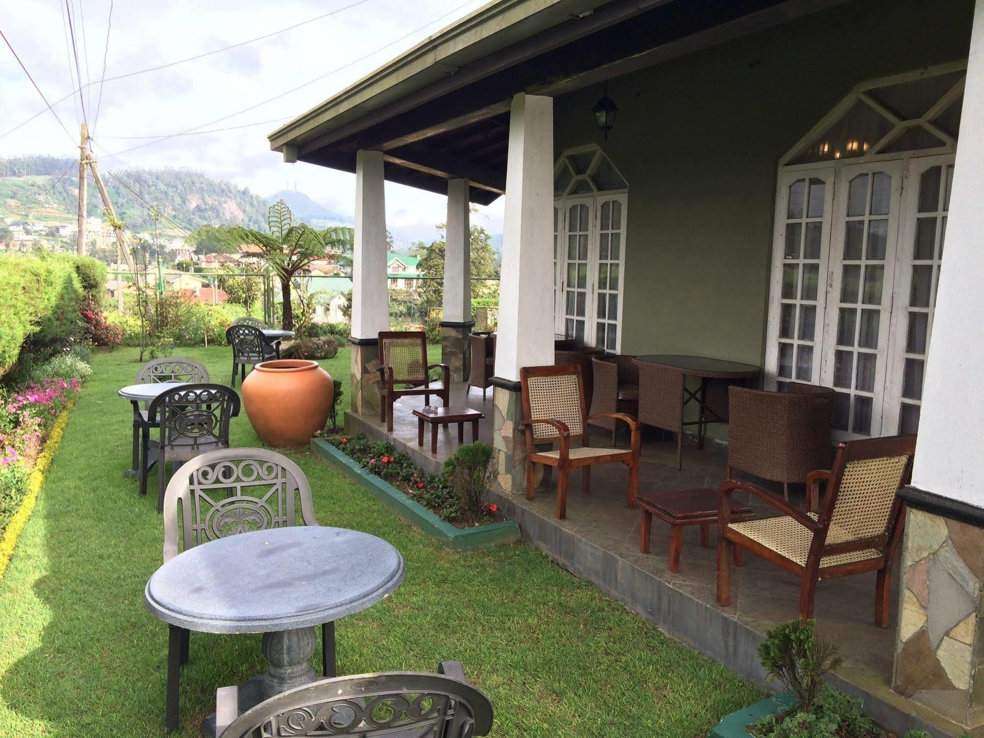 Binota Hotel Nuwara Eliya Extérieur photo